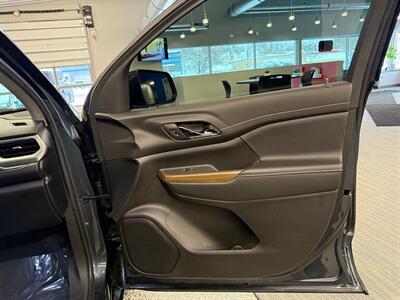 2020 GMC Acadia SLE - Photo 12 - Grand Rapids, MI 49504