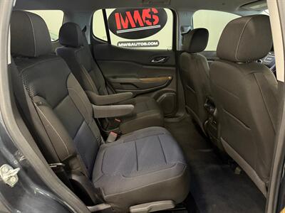 2020 GMC Acadia SLE - Photo 14 - Grand Rapids, MI 49504