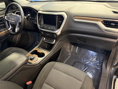2020 GMC Acadia SLE - Photo 11 - Grand Rapids, MI 49504