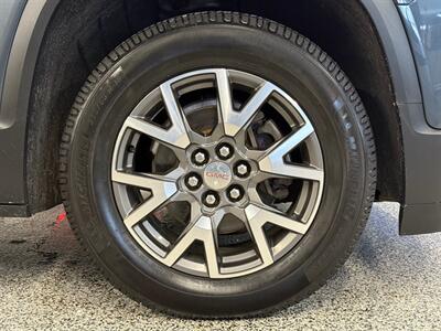 2020 GMC Acadia SLE - Photo 9 - Grand Rapids, MI 49504