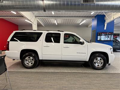 2012 Chevrolet Suburban LT   - Photo 8 - Grand Rapids, MI 49504