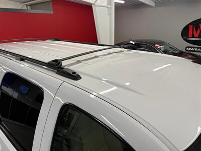 2012 Chevrolet Suburban LT   - Photo 11 - Grand Rapids, MI 49504