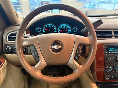 2012 Chevrolet Suburban LT   - Photo 39 - Grand Rapids, MI 49504