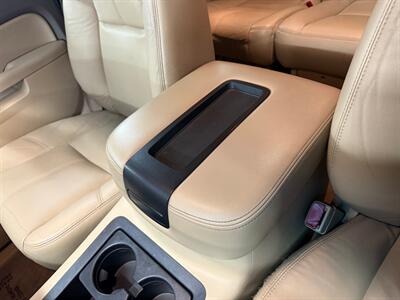 2012 Chevrolet Suburban LT   - Photo 37 - Grand Rapids, MI 49504