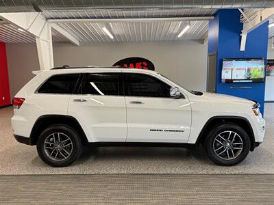 2018 Jeep Grand Cherokee Limited   - Photo 8 - Grand Rapids, MI 49504