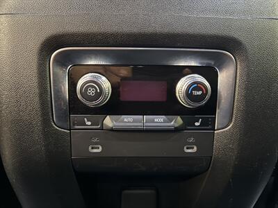 2022 GMC Yukon XL Denali - Photo 23 - Grand Rapids, MI 49504