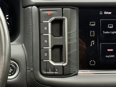 2022 GMC Yukon XL Denali - Photo 5 - Grand Rapids, MI 49504