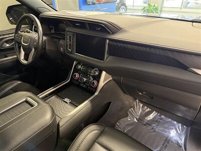 2022 GMC Yukon XL Denali - Photo 10 - Grand Rapids, MI 49504