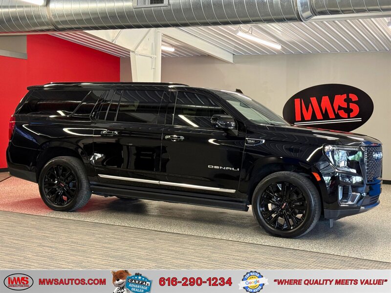 2022 GMC Yukon XL Denali   - Photo 1 - Grand Rapids, MI 49504