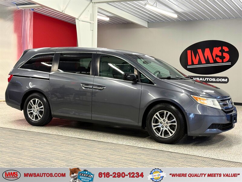 2013 Honda Odyssey EX   - Photo 1 - Grand Rapids, MI 49504