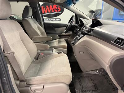 2013 Honda Odyssey EX   - Photo 13 - Grand Rapids, MI 49504