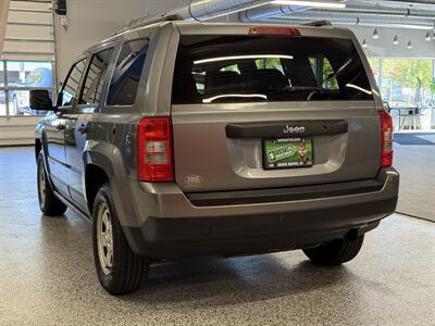 2014 Jeep Patriot Sport   - Photo 6 - Grand Rapids, MI 49504