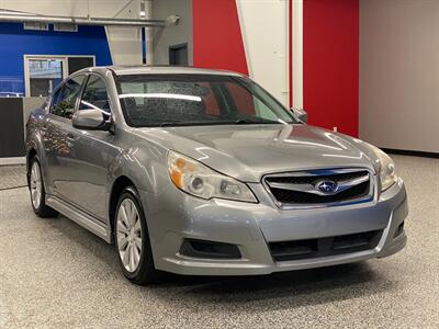 2010 Subaru Legacy 2.5i Limited   - Photo 2 - Grand Rapids, MI 49504