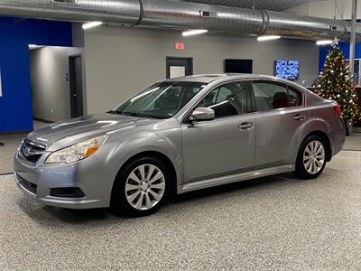 2010 Subaru Legacy 2.5i Limited   - Photo 4 - Grand Rapids, MI 49504