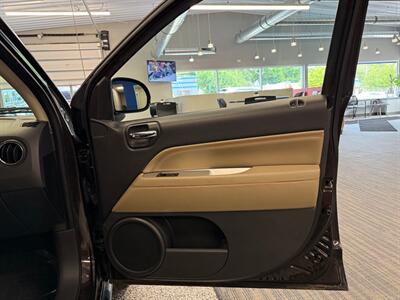 2014 Jeep Compass Latitude   - Photo 15 - Grand Rapids, MI 49504