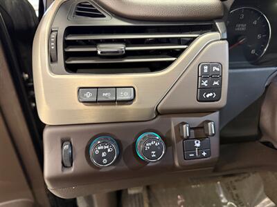 2018 GMC Yukon XL Denali   - Photo 27 - Grand Rapids, MI 49504