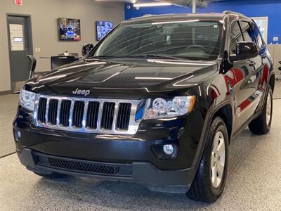 2012 Jeep Grand Cherokee Laredo   - Photo 3 - Grand Rapids, MI 49504