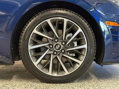 2022 Hyundai SONATA Limited   - Photo 9 - Grand Rapids, MI 49504
