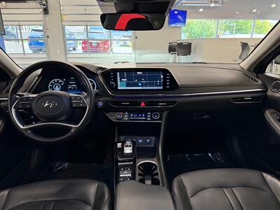 2022 Hyundai SONATA Limited   - Photo 2 - Grand Rapids, MI 49504