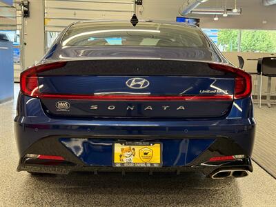 2022 Hyundai SONATA Limited   - Photo 4 - Grand Rapids, MI 49504