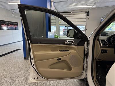 2015 Jeep Grand Cherokee Limited   - Photo 30 - Grand Rapids, MI 49504
