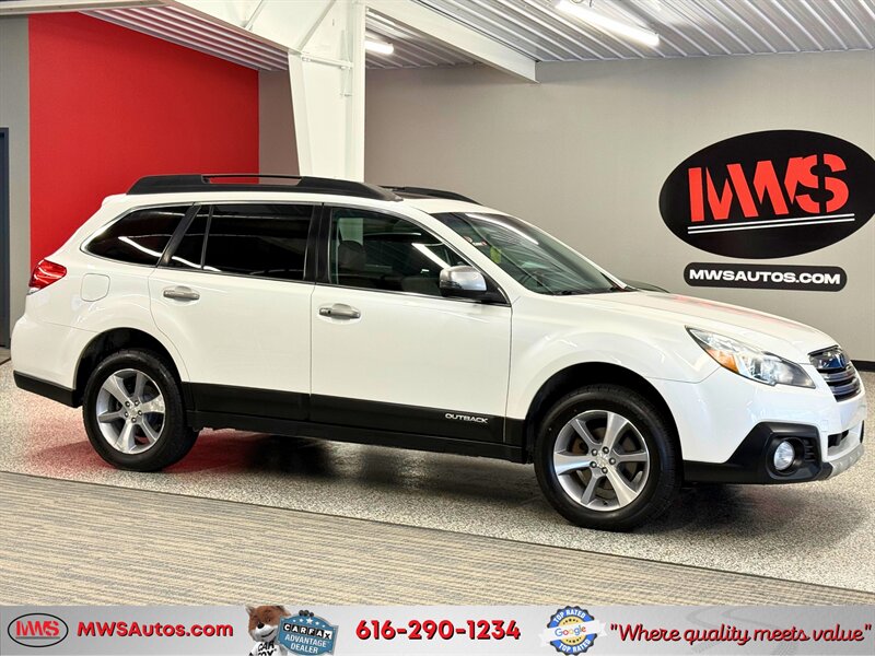 2013 Subaru Outback 2.5i Limited - Photo 1 - Grand Rapids, MI 49504