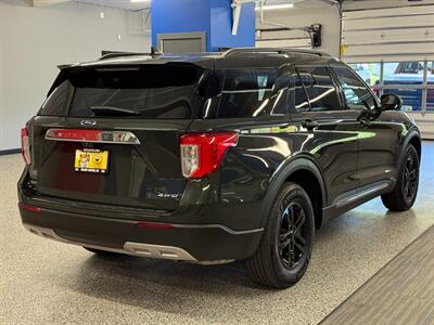2022 Ford Explorer XLT   - Photo 7 - Grand Rapids, MI 49504
