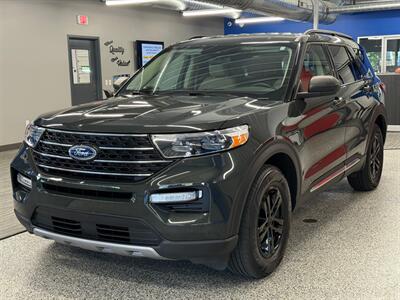 2022 Ford Explorer XLT   - Photo 3 - Grand Rapids, MI 49504