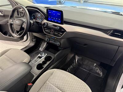 2020 Ford Escape SE - Photo 17 - Grand Rapids, MI 49504