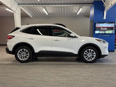 2020 Ford Escape SE - Photo 8 - Grand Rapids, MI 49504