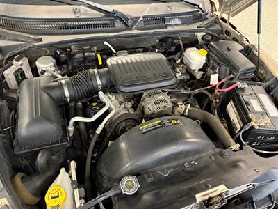 2005 Dodge Dakota SLT   - Photo 3 - Grand Rapids, MI 49504