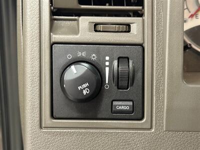 2005 Dodge Dakota SLT   - Photo 20 - Grand Rapids, MI 49504