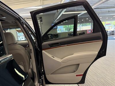 2011 Hyundai Veracruz GLS - Photo 19 - Grand Rapids, MI 49504