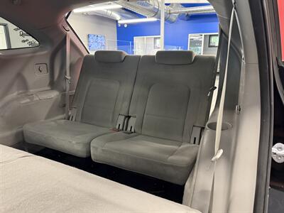 2011 Hyundai Veracruz GLS - Photo 14 - Grand Rapids, MI 49504