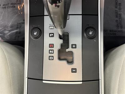 2011 Hyundai Veracruz GLS - Photo 24 - Grand Rapids, MI 49504