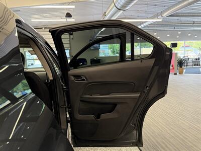 2017 Chevrolet Equinox LT - Photo 23 - Grand Rapids, MI 49504