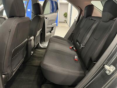 2017 Chevrolet Equinox LT - Photo 16 - Grand Rapids, MI 49504