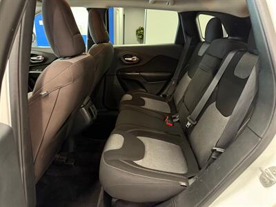 2016 Jeep Cherokee Sport   - Photo 20 - Grand Rapids, MI 49504