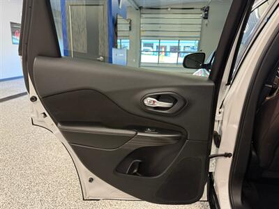 2016 Jeep Cherokee Sport   - Photo 21 - Grand Rapids, MI 49504