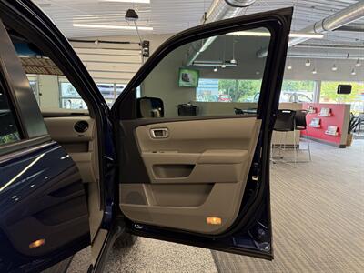 2013 Honda Pilot EX-L w/Navi - Photo 13 - Grand Rapids, MI 49504