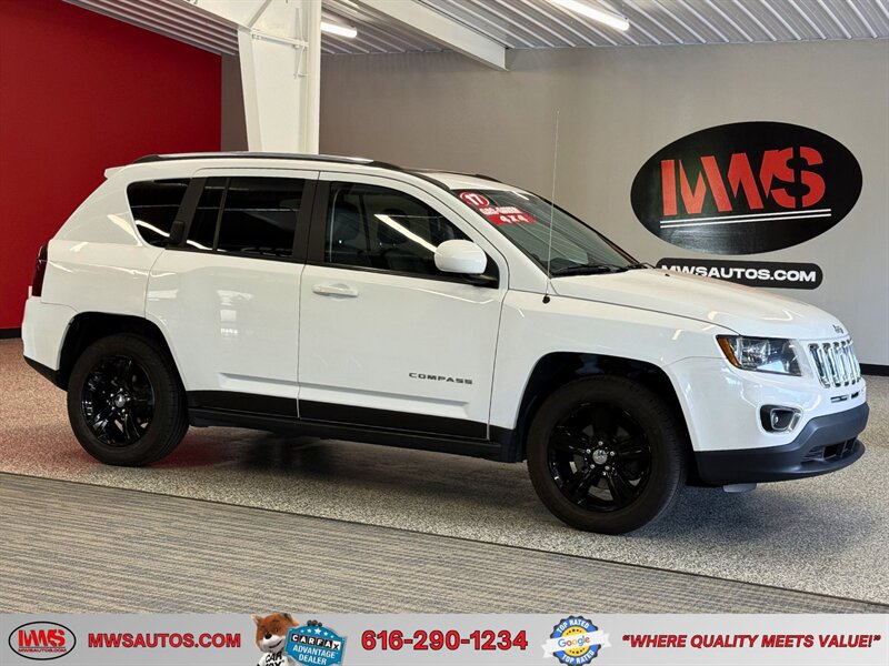 2017 Jeep Compass Latitude   - Photo 1 - Grand Rapids, MI 49504
