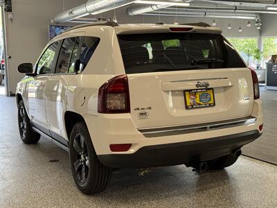 2017 Jeep Compass Latitude   - Photo 5 - Grand Rapids, MI 49504