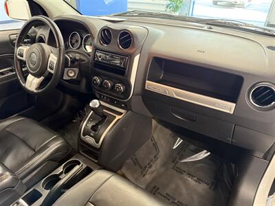2017 Jeep Compass Latitude   - Photo 12 - Grand Rapids, MI 49504