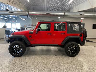 2017 Jeep Wrangler Unlimited Sport   - Photo 7 - Grand Rapids, MI 49504