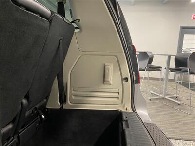 2013 Chrysler Town and Country Touring   - Photo 21 - Grand Rapids, MI 49504