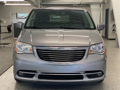 2013 Chrysler Town and Country Touring   - Photo 3 - Grand Rapids, MI 49504