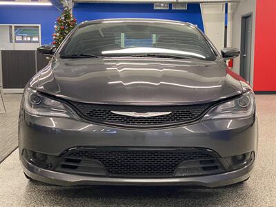 2015 Chrysler 200 S   - Photo 7 - Grand Rapids, MI 49504