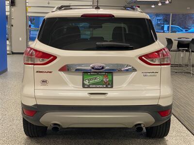 2014 Ford Escape Titanium   - Photo 7 - Grand Rapids, MI 49504