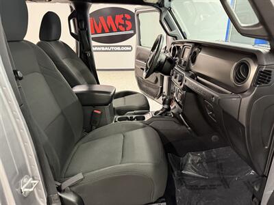 2018 Jeep Wrangler Unlimited Sport   - Photo 16 - Grand Rapids, MI 49504