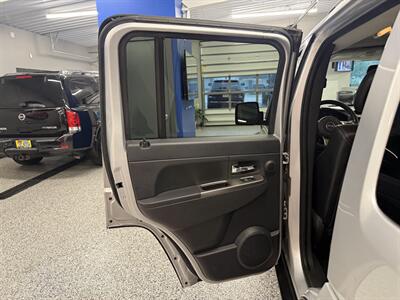 2011 Jeep Liberty Limited   - Photo 20 - Grand Rapids, MI 49504
